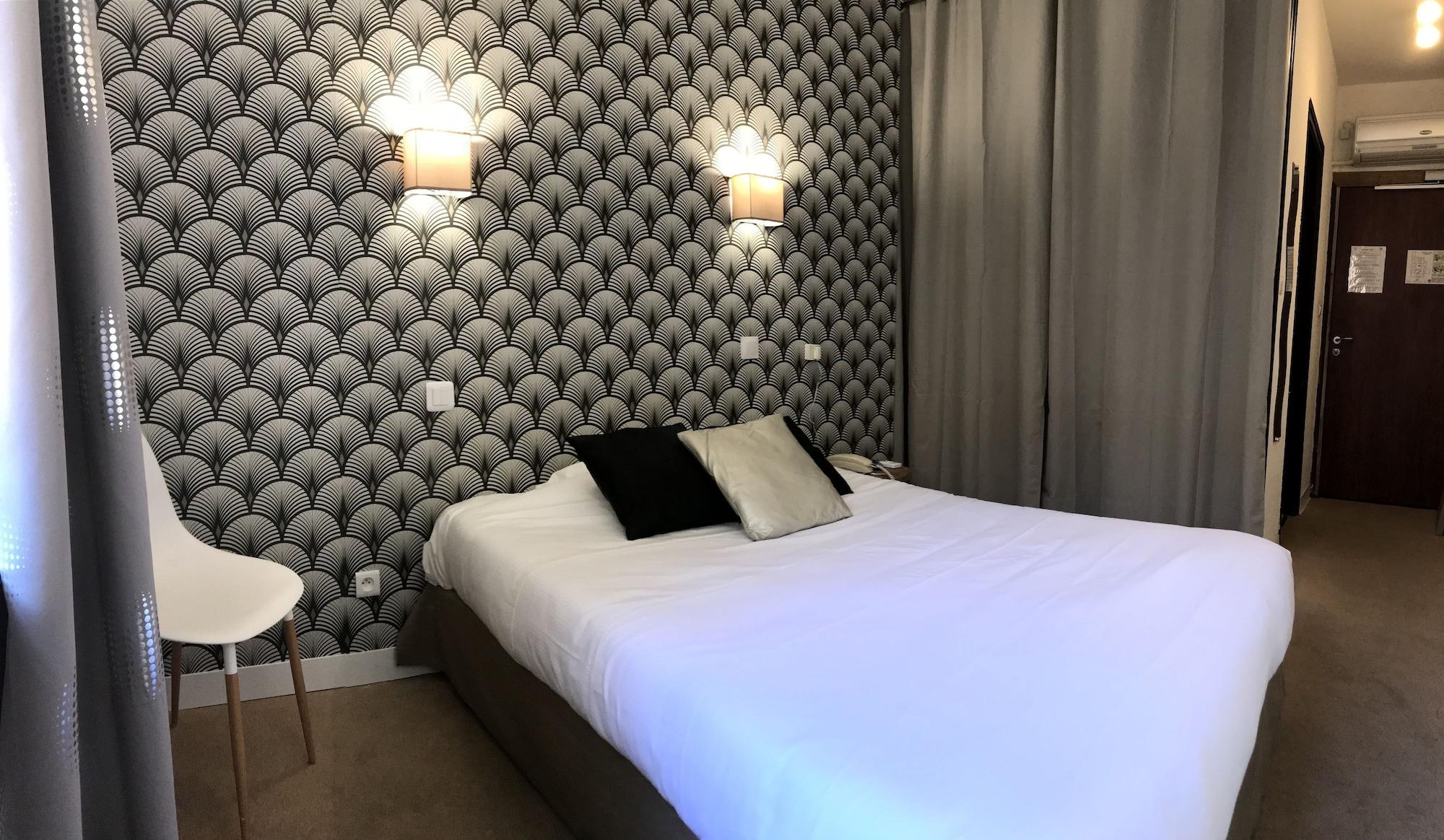 Hotel De La Loge بيربينيو المظهر الخارجي الصورة