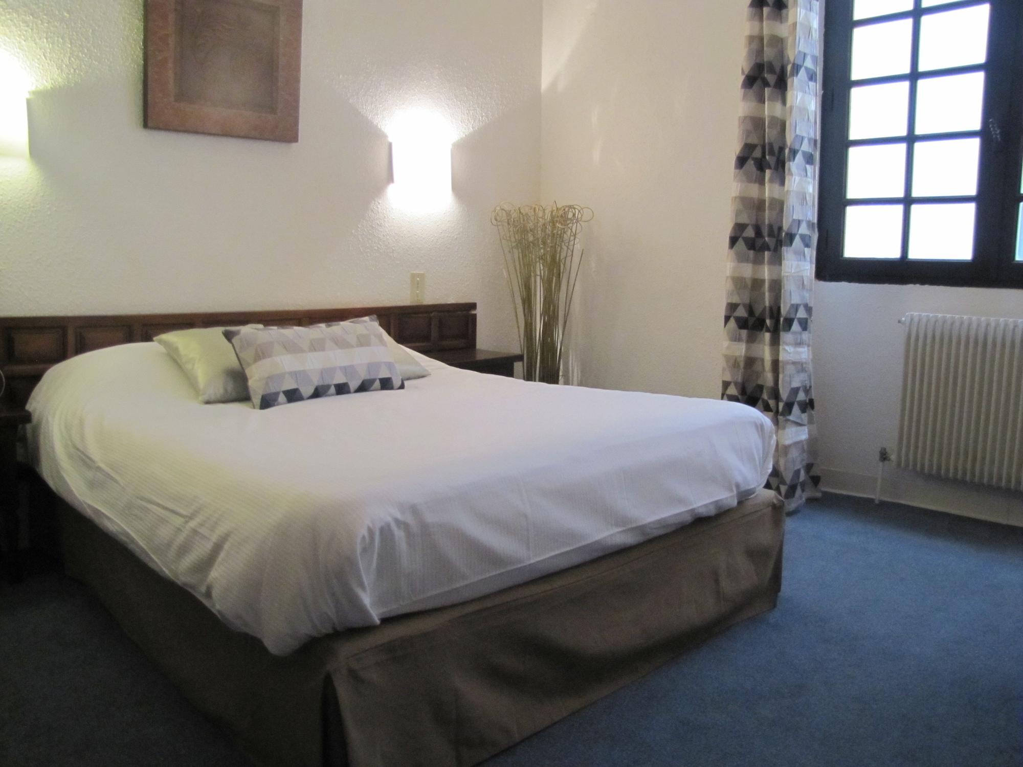 Hotel De La Loge بيربينيو المظهر الخارجي الصورة